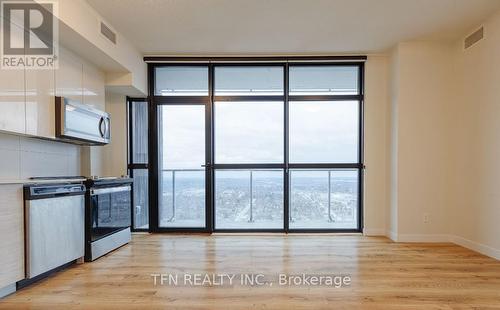 3614 - 60 Frederick Street, Kitchener, ON - Indoor