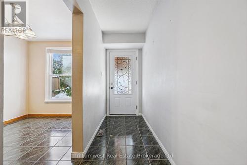 3173 Gwendale Crescent, Mississauga (Mississauga Valleys), ON - Indoor Photo Showing Other Room