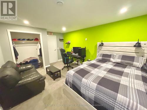 817 Doans Ridge Road, Welland (Cooks Mills), ON - Indoor Photo Showing Bedroom