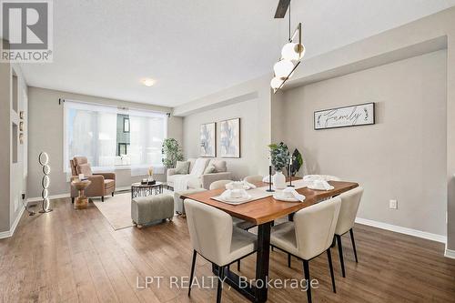 381 Cope Drive, Ottawa, ON - Indoor Photo Showing Dining Room