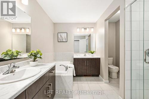 381 Cope Drive, Ottawa, ON - Indoor Photo Showing Bathroom