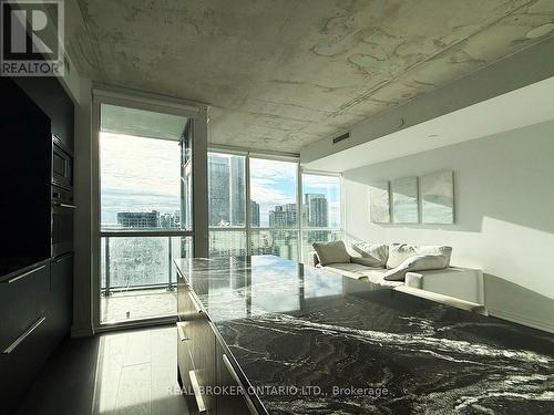 2807 - 88 Blue Jays Way, Toronto, ON - Indoor