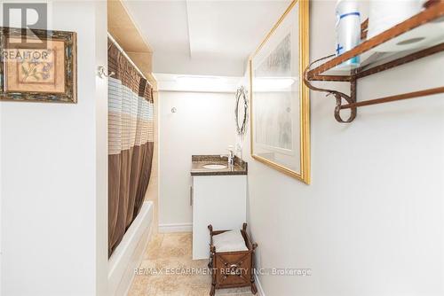 199 Kimberly Drive, Hamilton, ON - Indoor Photo Showing Other Room