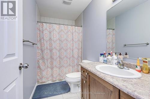 60 Netherwood Road, Kitchener, ON - Indoor Photo Showing Bathroom