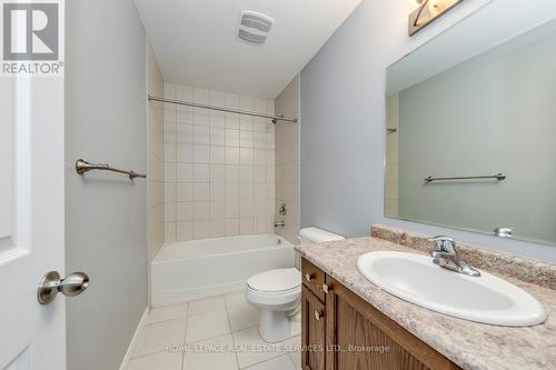 60 Netherwood Road, Kitchener, ON - Indoor Photo Showing Bathroom