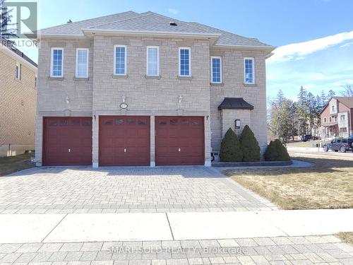 67 CHANTILLY CRESCENT  Richmond Hill, ON L4C 0K1