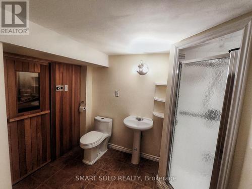 67 Chantilly Crescent, Richmond Hill, ON - Indoor Photo Showing Bathroom