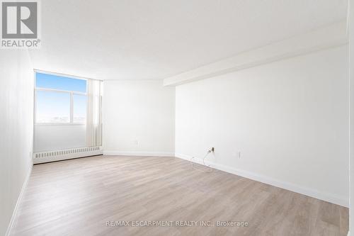 707 - 2301 Derry Road W, Mississauga, ON - Indoor Photo Showing Other Room