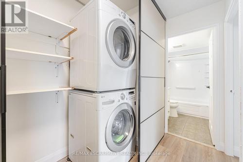 707 - 2301 Derry Road W, Mississauga, ON - Indoor Photo Showing Laundry Room