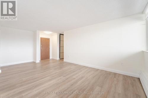 707 - 2301 Derry Road W, Mississauga, ON - Indoor Photo Showing Other Room