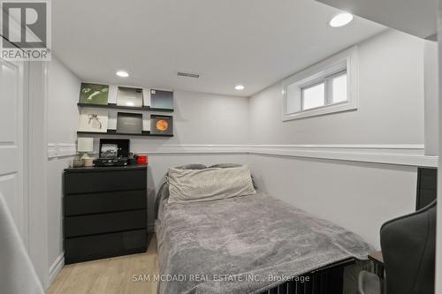 1140 Halliday Avenue, Mississauga, ON - Indoor