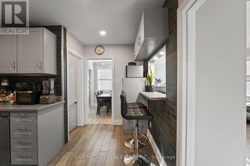 1140 Halliday Avenue, Mississauga, ON - Indoor Photo Showing Kitchen