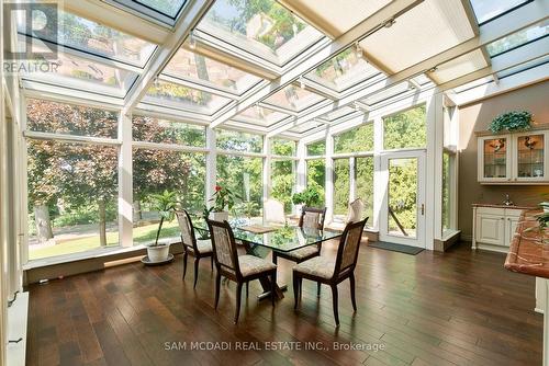 2235 Shawanaga Trail, Mississauga, ON - Indoor Photo Showing Dining Room