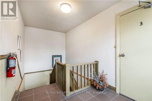13 Mcmaster Avenue, Welland, ON - Indoor Photo Showing Other Room