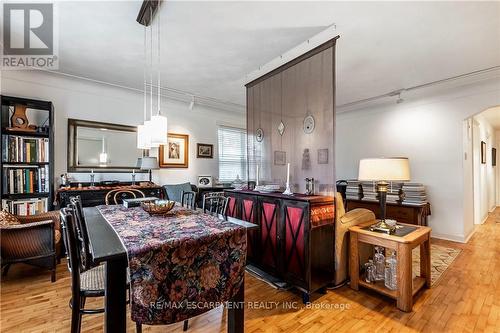 13 Mcmaster Avenue, Welland, ON - Indoor Photo Showing Dining Room