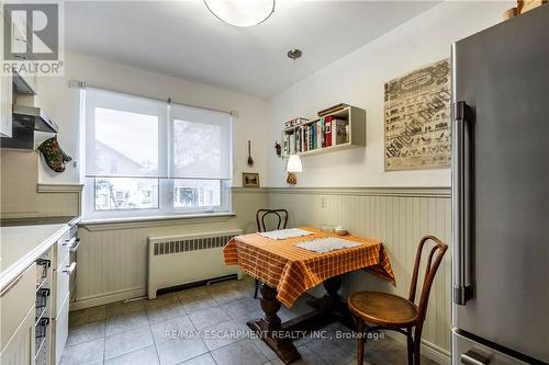 13 Mcmaster Avenue, Welland, ON - Indoor