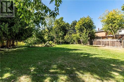 13 Mcmaster Avenue, Welland, ON - Outdoor