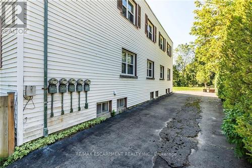 13 Mcmaster Avenue, Welland, ON - Outdoor