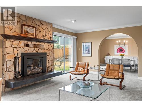491 Terrace Drive, Coldstream, BC - Indoor Photo Showing Living Room With Fireplace