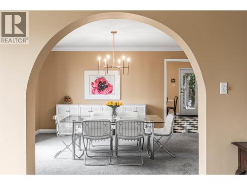 491 Terrace Drive, Coldstream, BC - Indoor Photo Showing Dining Room