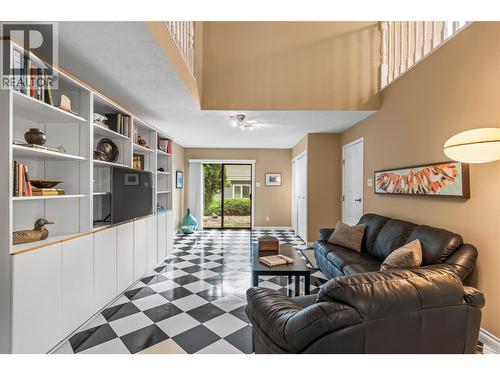 491 Terrace Drive, Coldstream, BC - Indoor