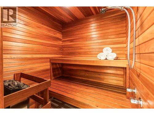 491 Terrace Drive, Coldstream, BC - Indoor Photo Showing Other Room