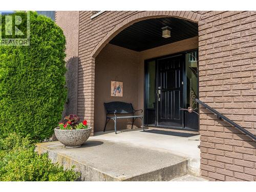 491 Terrace Drive, Coldstream, BC - Outdoor