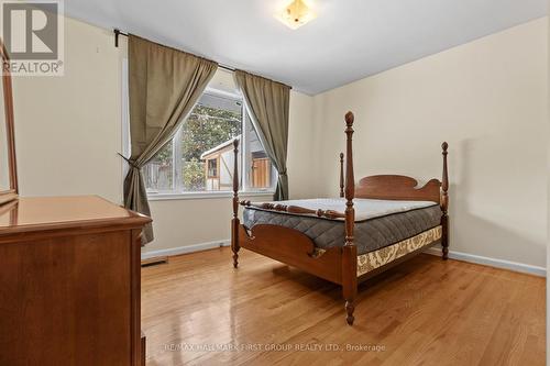 11 Merredin Place, Toronto, ON - Indoor Photo Showing Bedroom