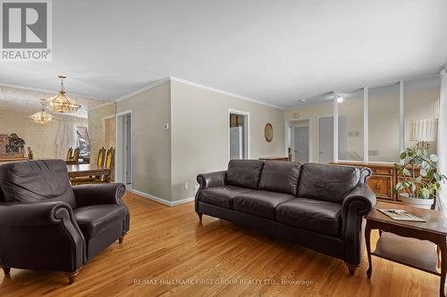 11 Merredin Place, Toronto, ON - Indoor Photo Showing Living Room