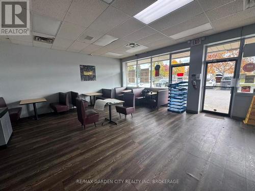 5&6 - 595 Carlton Street, St. Catharines (Carlton/Bunting), ON 