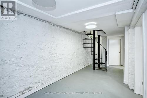 254A Carlton Street, Toronto, ON -  Photo Showing Other Room