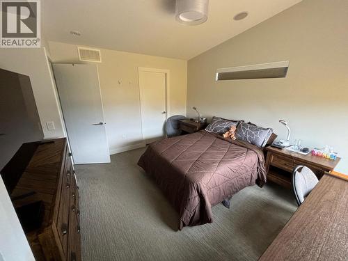 813 Rose Avenue, Kelowna, BC - Indoor Photo Showing Bedroom