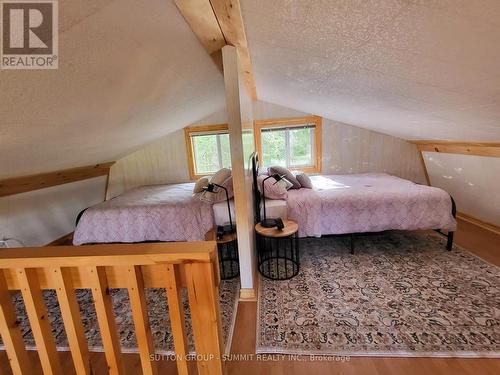 98 West Ham Lake Road, Killarney, ON - Indoor Photo Showing Bedroom