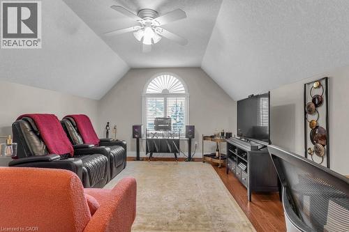 211 Terrace Wood Crescent, Kitchener, ON - Indoor Photo Showing Living Room