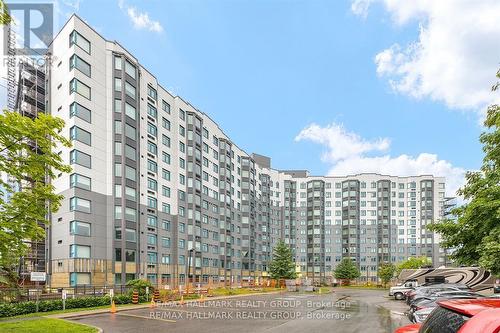 902 - 1025 GRENON AVENUE  Ottawa, ON K2B 8S5