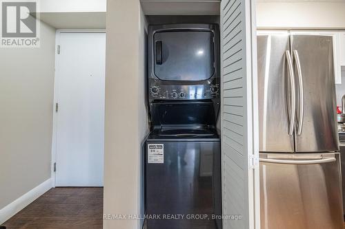 902 - 1025 Grenon Avenue, Ottawa, ON - Indoor Photo Showing Kitchen