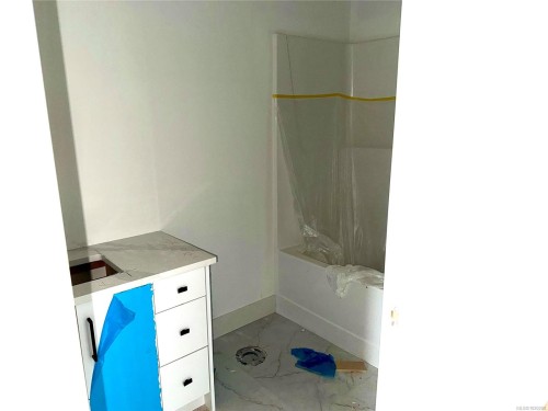 850 Sunderland Ave, Nanaimo, BC - Indoor