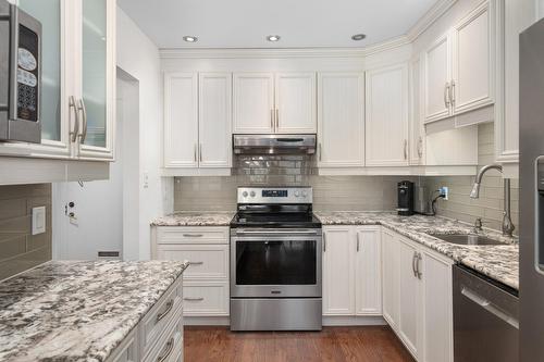 Cuisine - 145 Rue Beacon, Kirkland, QC 