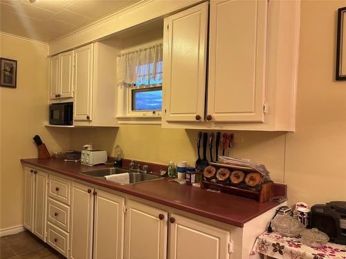 18 Rocky Pond Road, Spaniards Bay, NL 