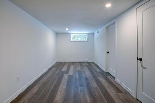 Salle familiale - 184 Rue Lajeunesse, Saint-Colomban, QC - Indoor Photo Showing Other Room