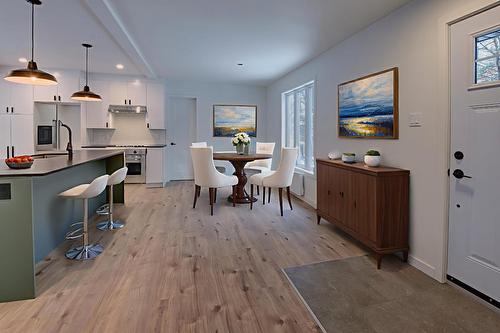 Salle à manger - 184 Rue Lajeunesse, Saint-Colomban, QC - Indoor Photo Showing Dining Room