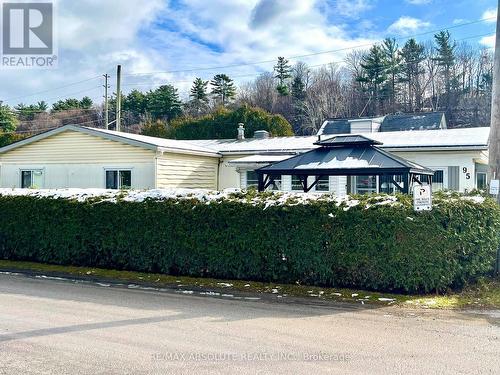 95 - 3535 ST. JOSEPH BOULEVARD  Ottawa, ON K4A 0Z6