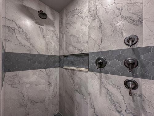 Salle de bains attenante à la CCP - 555 Av. Argyle, Westmount, QC - Indoor Photo Showing Bathroom