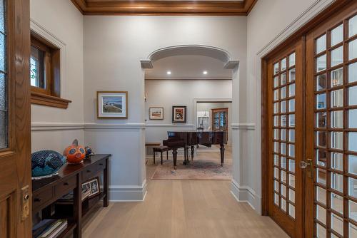 Hall d'entrée/Vestibule - 555 Av. Argyle, Westmount, QC - Indoor Photo Showing Other Room