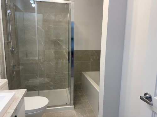 Salle de bains - E-208 Rue St-Joseph, Sainte-Anne-Des-Plaines, QC - Indoor Photo Showing Bathroom