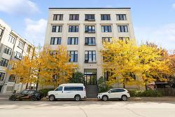 317-3810 Rue St-Antoine O.  Montréal (Le Sud-Ouest), QC H4C 1B4