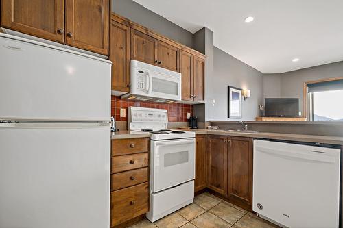 Cuisine - 336-2396 Rue Labelle, Mont-Tremblant, QC - Indoor Photo Showing Kitchen