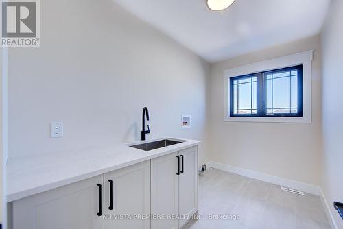 Lot 65 Harvest Lane, Thames Centre, ON - Indoor Photo Showing Other Room