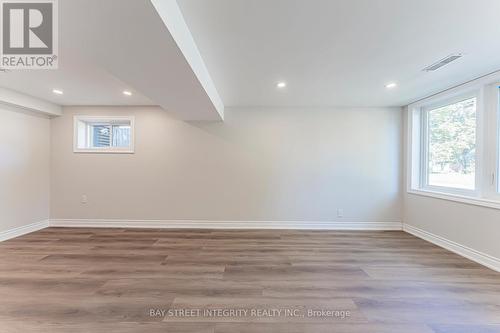 323 Clifton Road, Kitchener, ON - Indoor Photo Showing Other Room