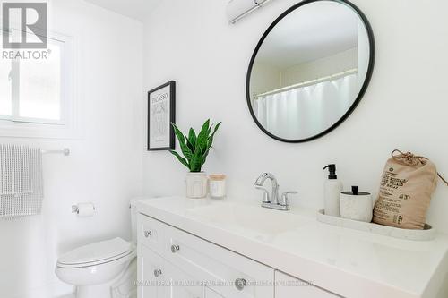 972 Southlawn Drive, Peterborough (Ashburnham Ward 4), ON - Indoor Photo Showing Bathroom
